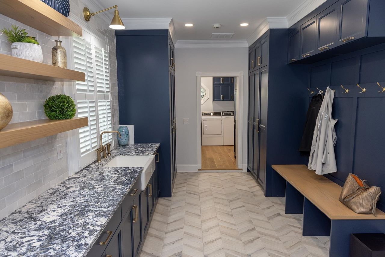 4894 Eastport Blvd.  Photo 15