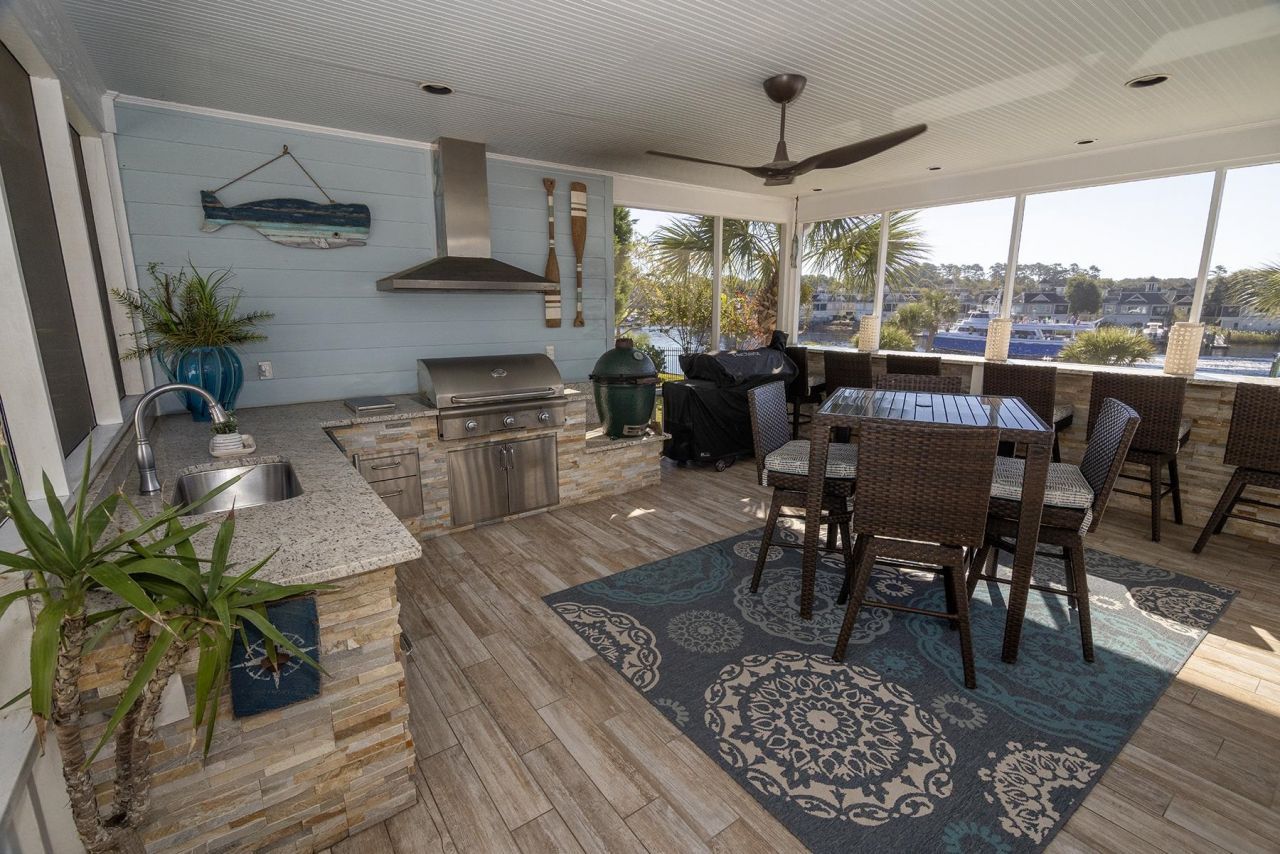 4894 Eastport Blvd.  Photo 24