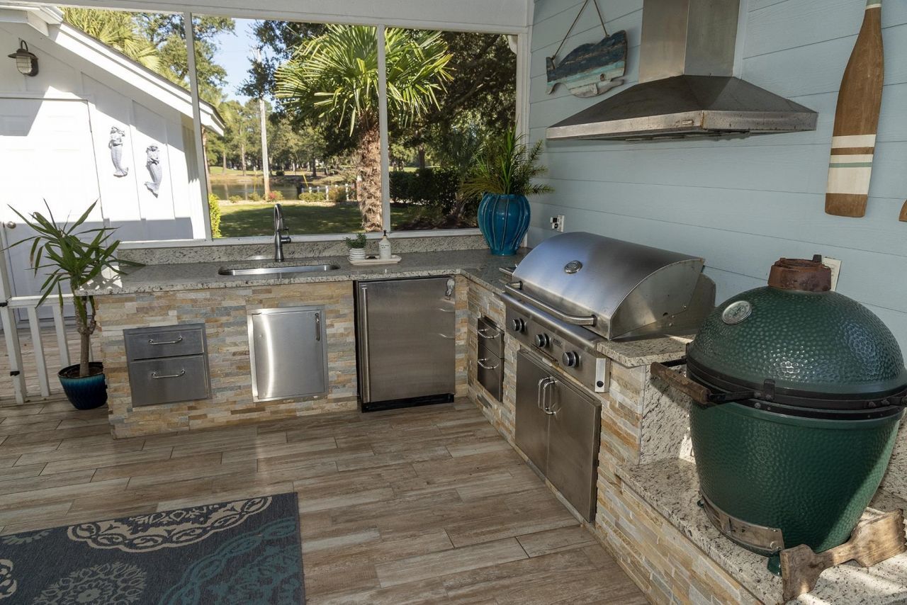 4894 Eastport Blvd.  Photo 25