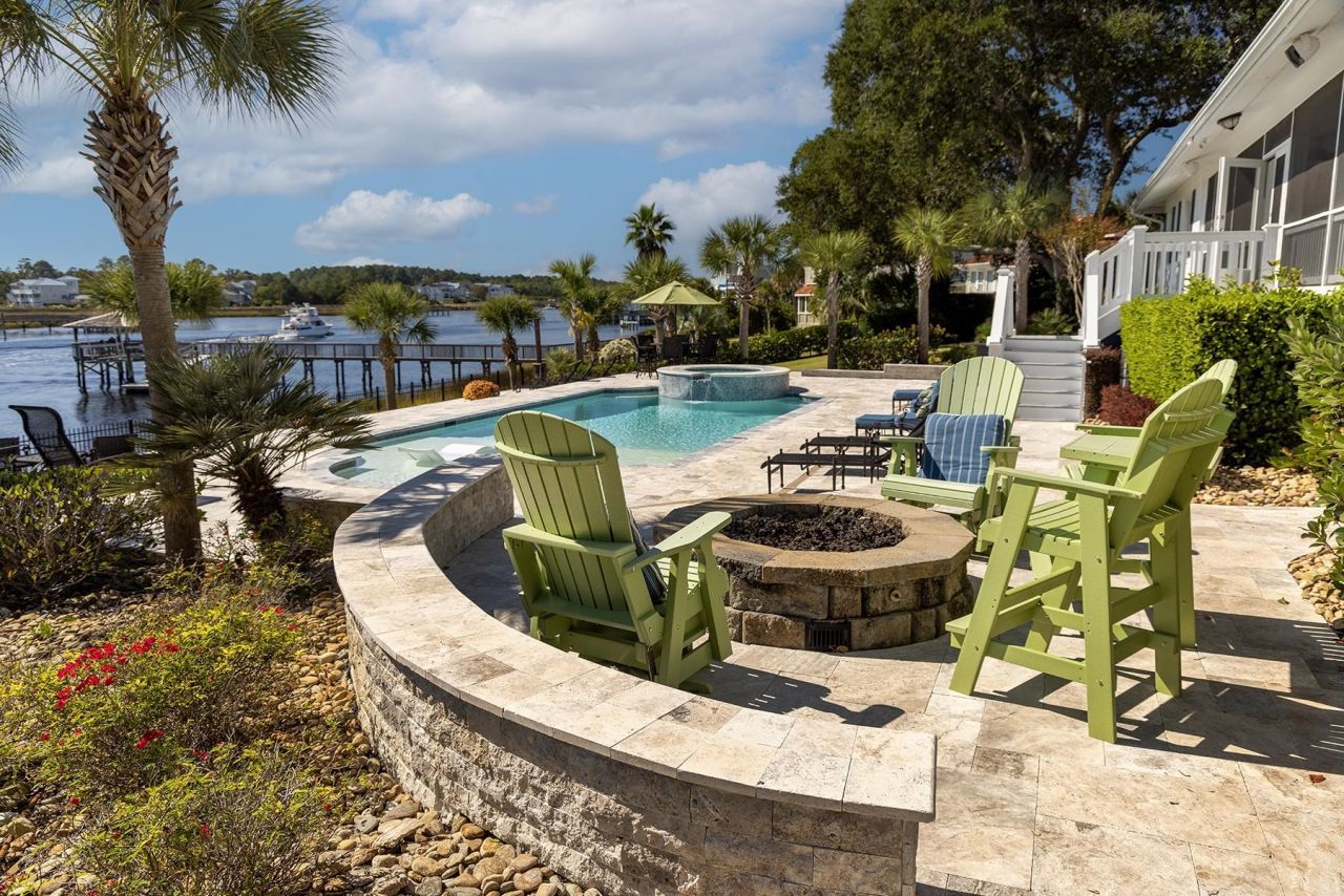 4894 Eastport Blvd.  Photo 30