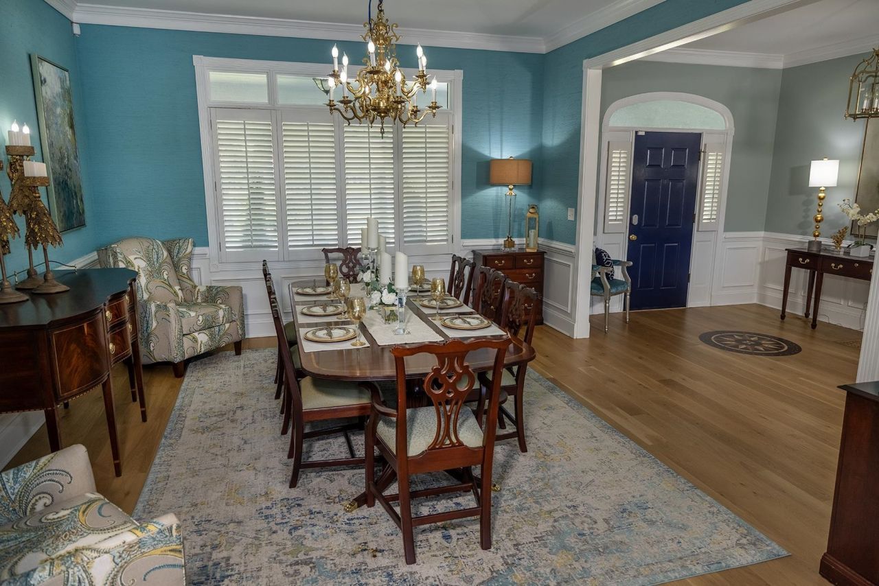 4894 Eastport Blvd.  Photo 6