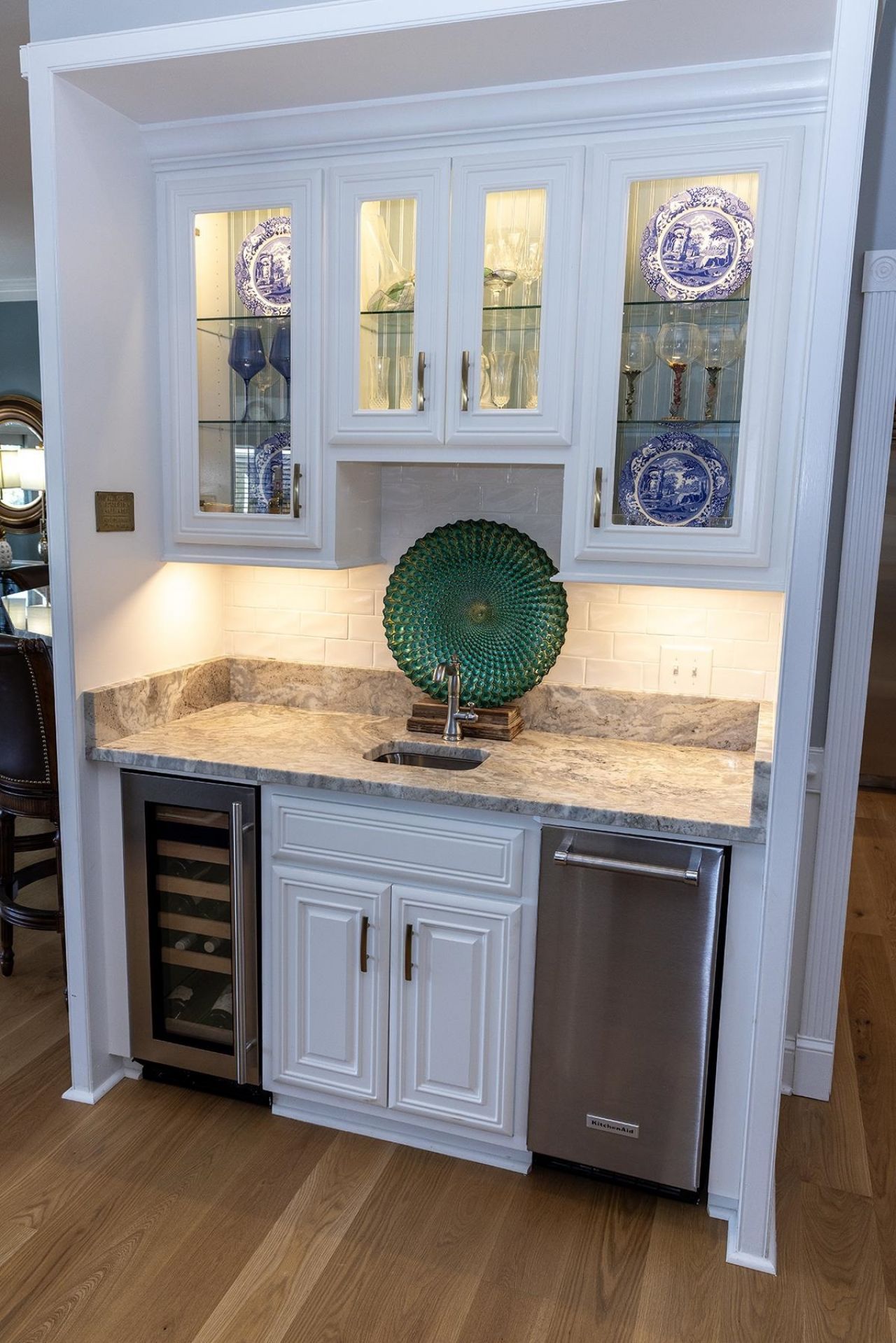 4894 Eastport Blvd.  Photo 8