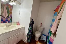 2251 Hillcrest Avenue photo 4