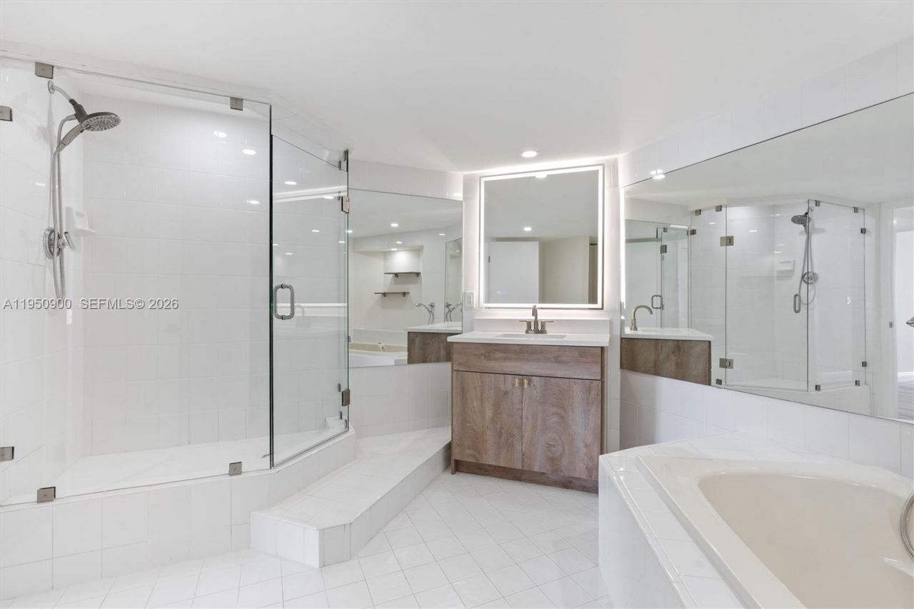 2100 S Ocean Ln, Unit 2412, Fort Lauderdale, FL 33316 Photo