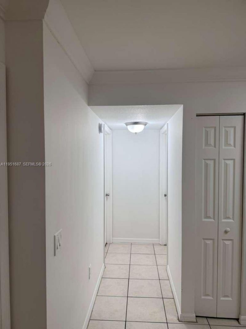 4211 San Marino Blvd, Unit 301, West Palm Beach, FL 33409 Photo