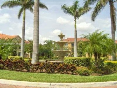 4211 San Marino Blvd, Unit 301, West Palm Beach, FL 33409 Photo