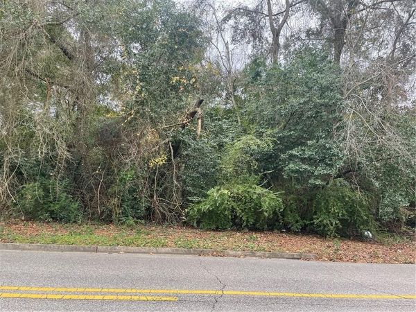 812 Downtowner Loop W, Mobile, AL 36609