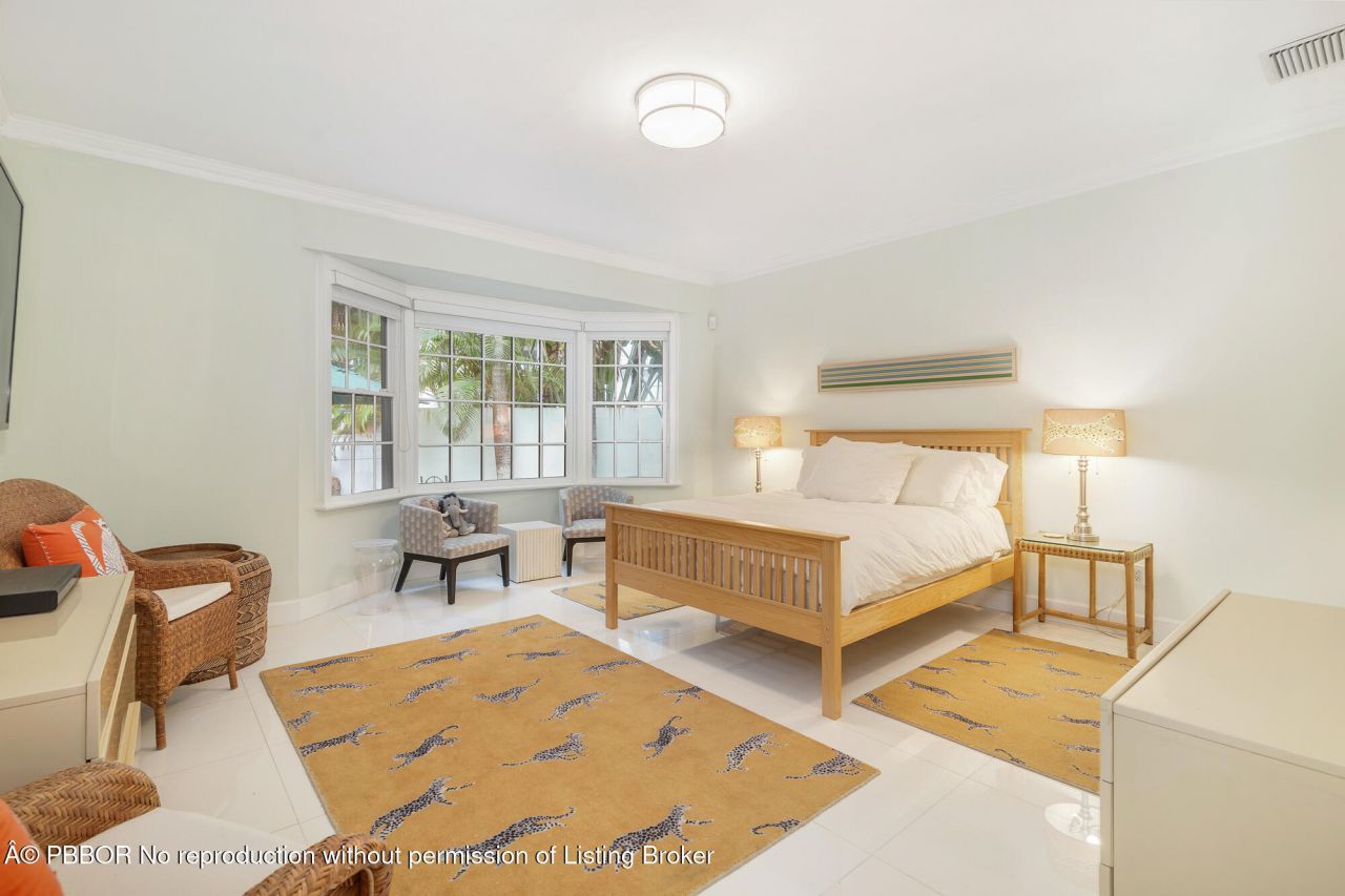 224 Phipps Plaza, Palm Beach, FL 33480 Photo