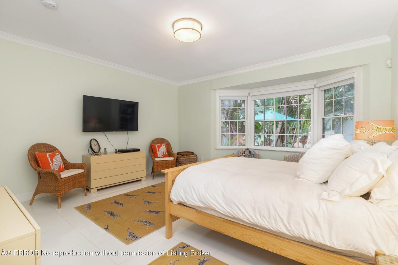 224 Phipps Plaza, Palm Beach, FL 33480 Photo