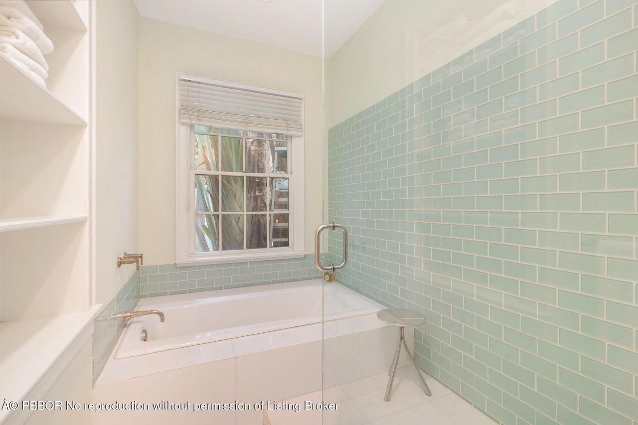 224 Phipps Plaza, Palm Beach, FL 33480 Photo