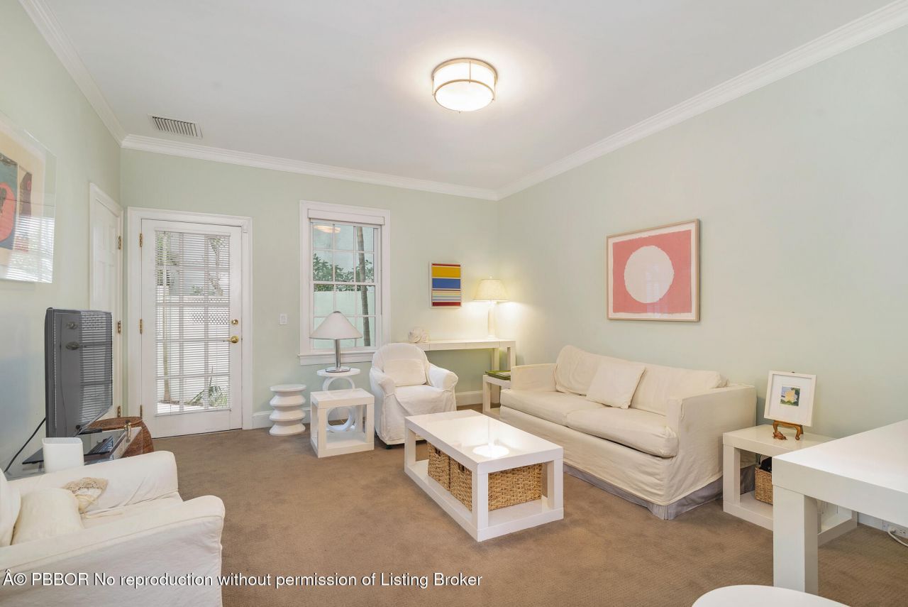 224 Phipps Plaza, Palm Beach, FL 33480 Photo