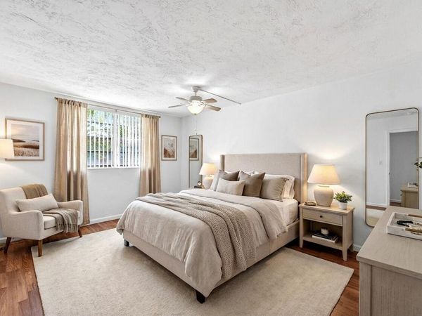 1681 NW 70th Avenue, Unit 102, Plantation, FL 33313