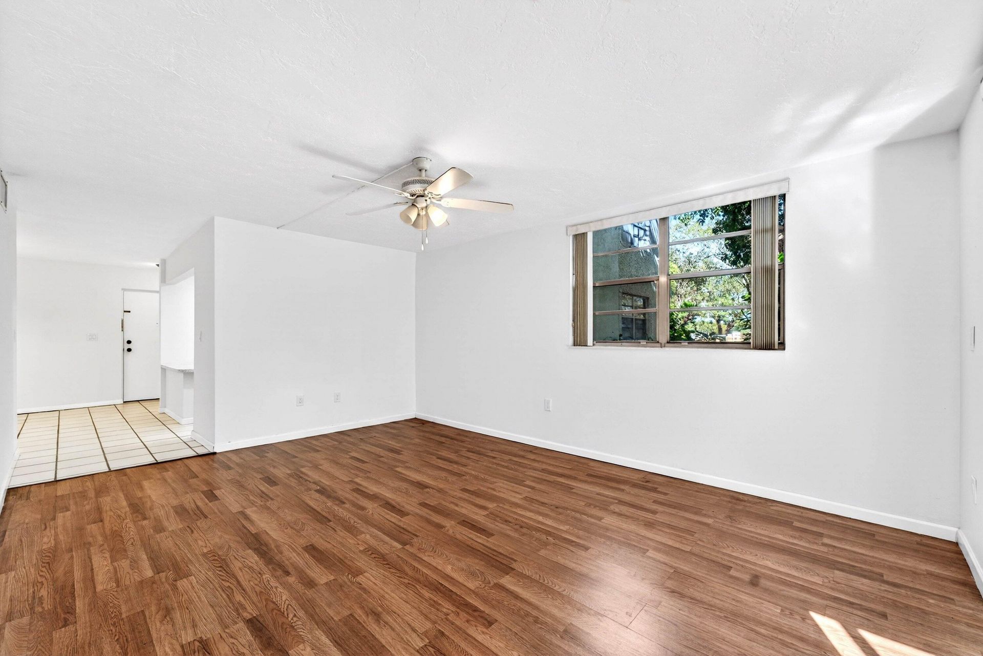 1681 NW 70th Avenue, Unit 102, Plantation, FL 33313 Photo
