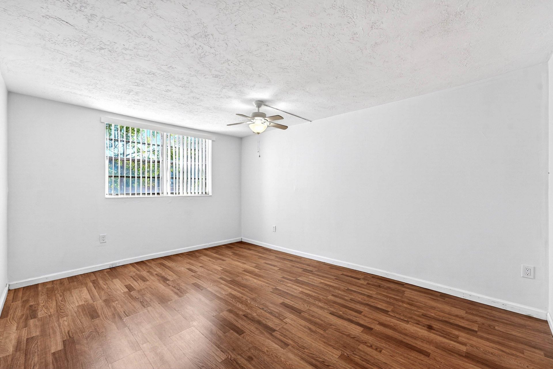 1681 NW 70th Avenue, Unit 102, Plantation, FL 33313 Photo