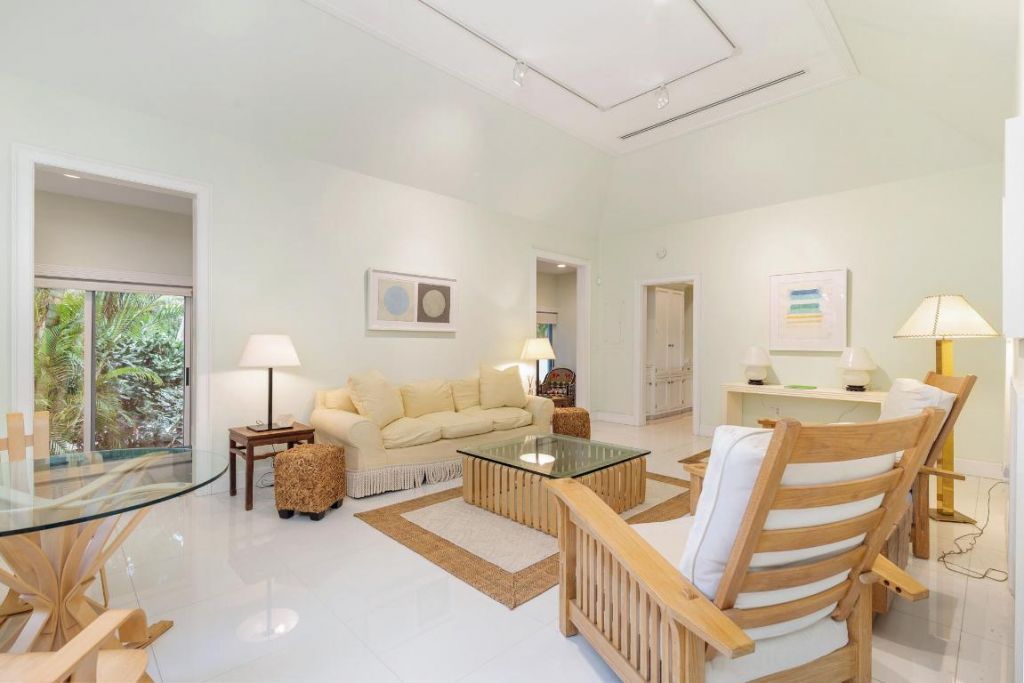 224 Phipps, Palm Beach, FL 33480 Photo