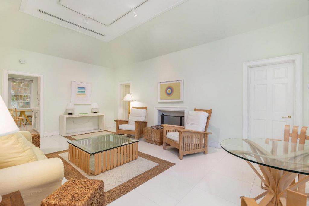 224 Phipps, Palm Beach, FL 33480 Photo