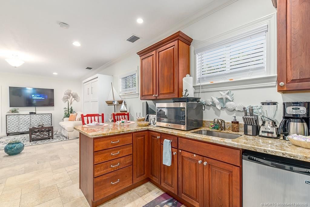 23 NE Macarthur Boulevard, Stuart, FL 34996 Photo