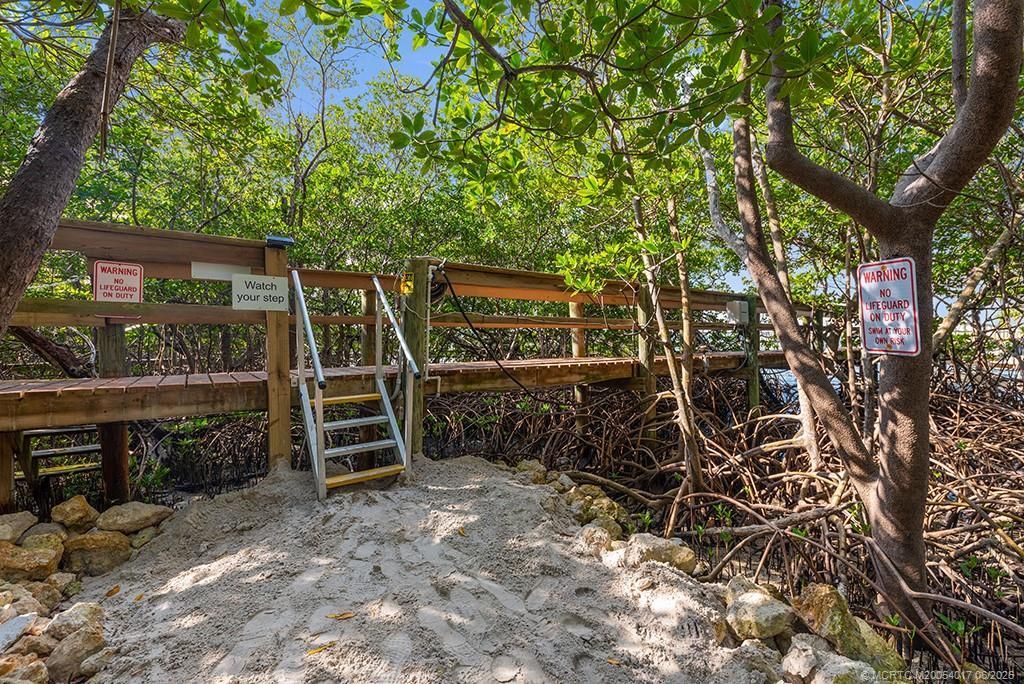 23 NE Macarthur Boulevard, Stuart, FL 34996 Photo
