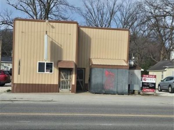 707 E Broadway Street, Brunswick, MO 65236