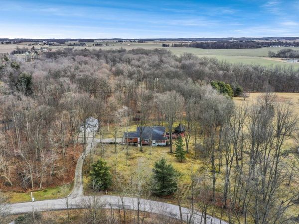 6781 Thoreau Lane NE, Baltimore, OH 43105