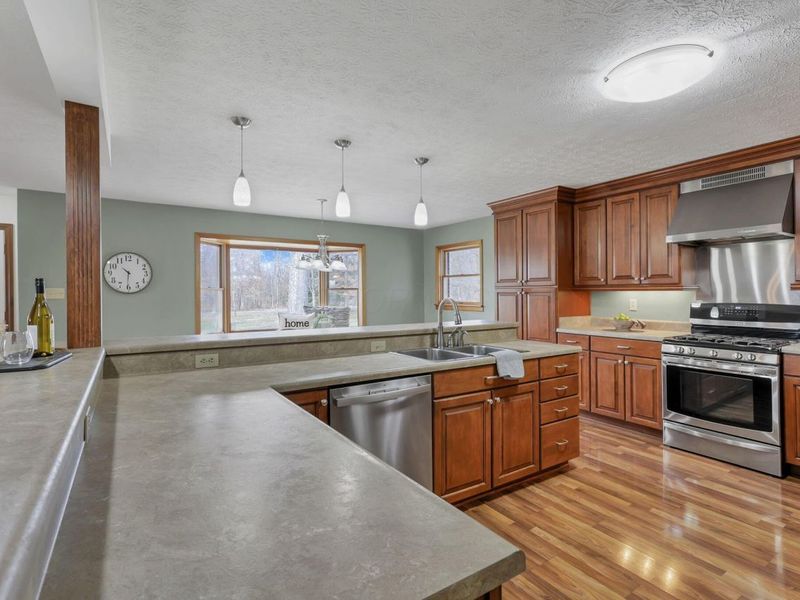 6781 Thoreau Lane NE, Baltimore, OH 43105 Photo 23