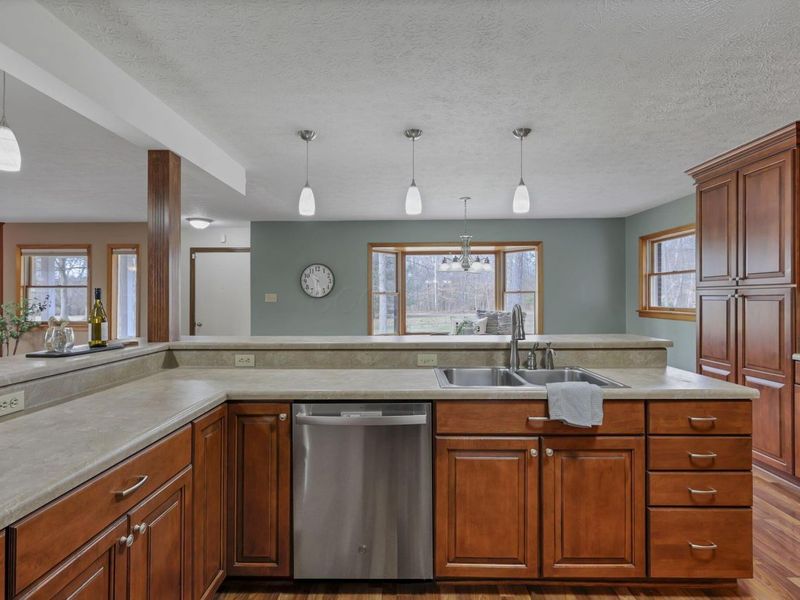 6781 Thoreau Lane NE, Baltimore, OH 43105 Photo 28