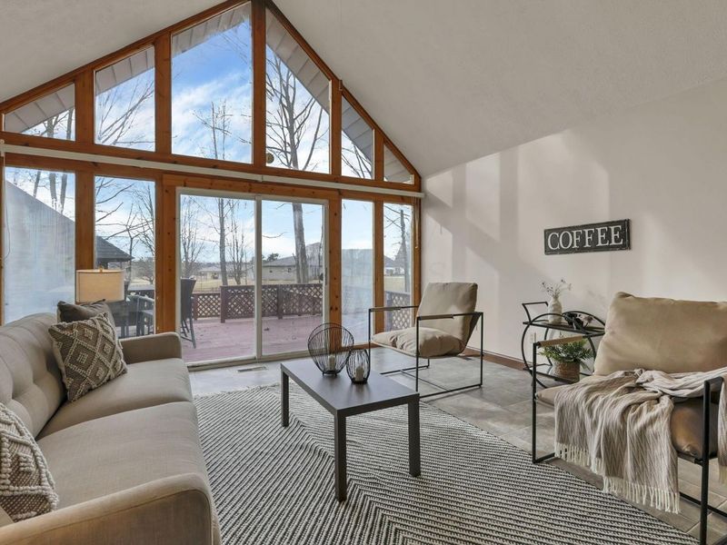 6781 Thoreau Lane NE, Baltimore, OH 43105 Photo 31