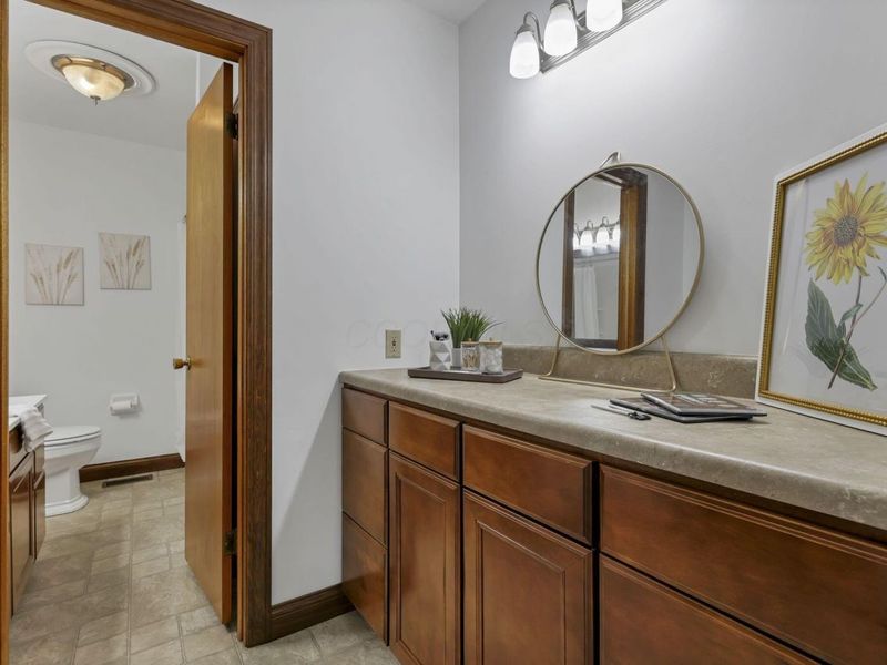 6781 Thoreau Lane NE, Baltimore, OH 43105 Photo 37