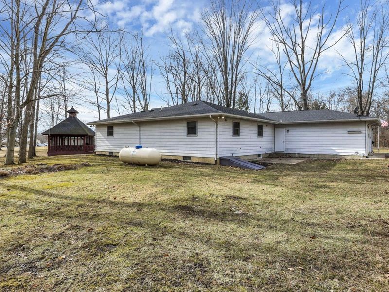 6781 Thoreau Lane NE, Baltimore, OH 43105 Photo 60