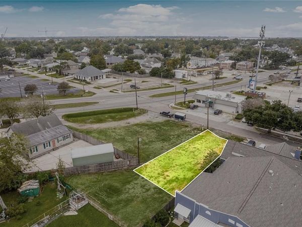 501 UPSTREAM Street, River Ridge, LA 70123