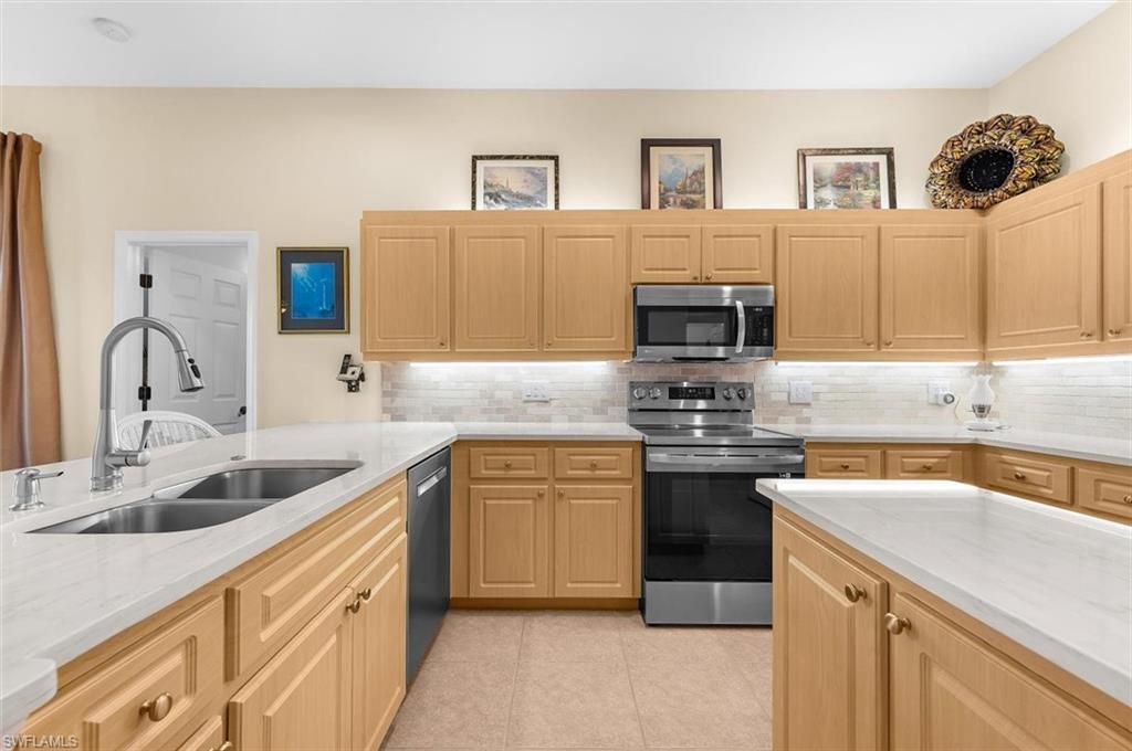 615 May Apple Way, Venice, FL 34293 Photo