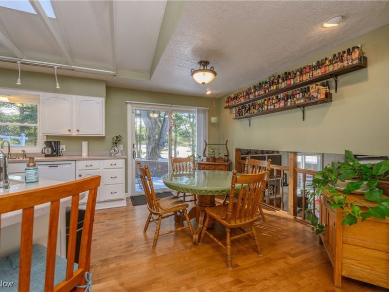 570 E Turkeyfoot Lake Road, Akron, OH 44319 Photo 14