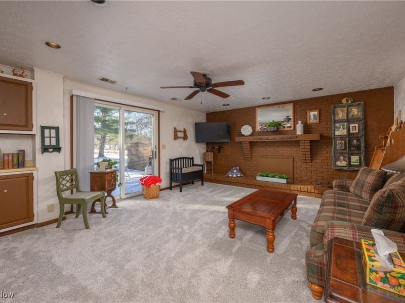 570 E Turkeyfoot Lake Road, Akron, OH 44319 Photo 25