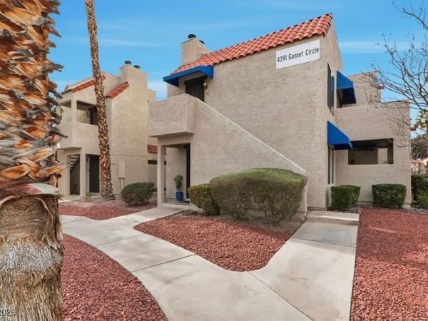 4391 Gannet Circle , Unit 16, Las Vegas, NV 89103