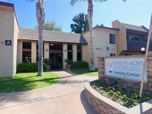 801 S Lyon Street, Unit H-3, Santa Ana, CA 92705