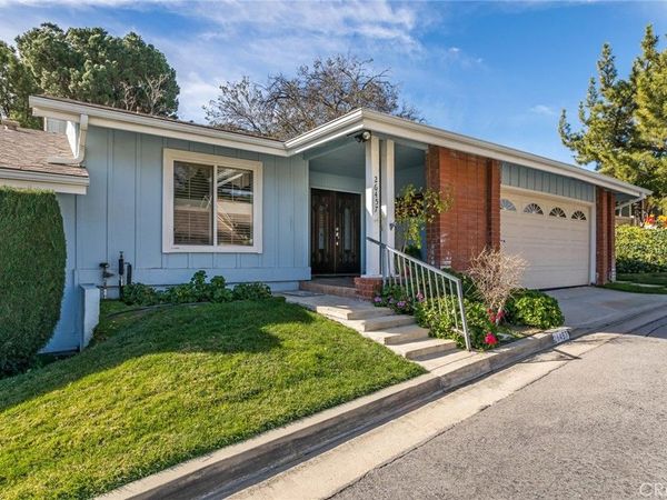 26457 Oak Highland Drive, Newhall, CA 91321