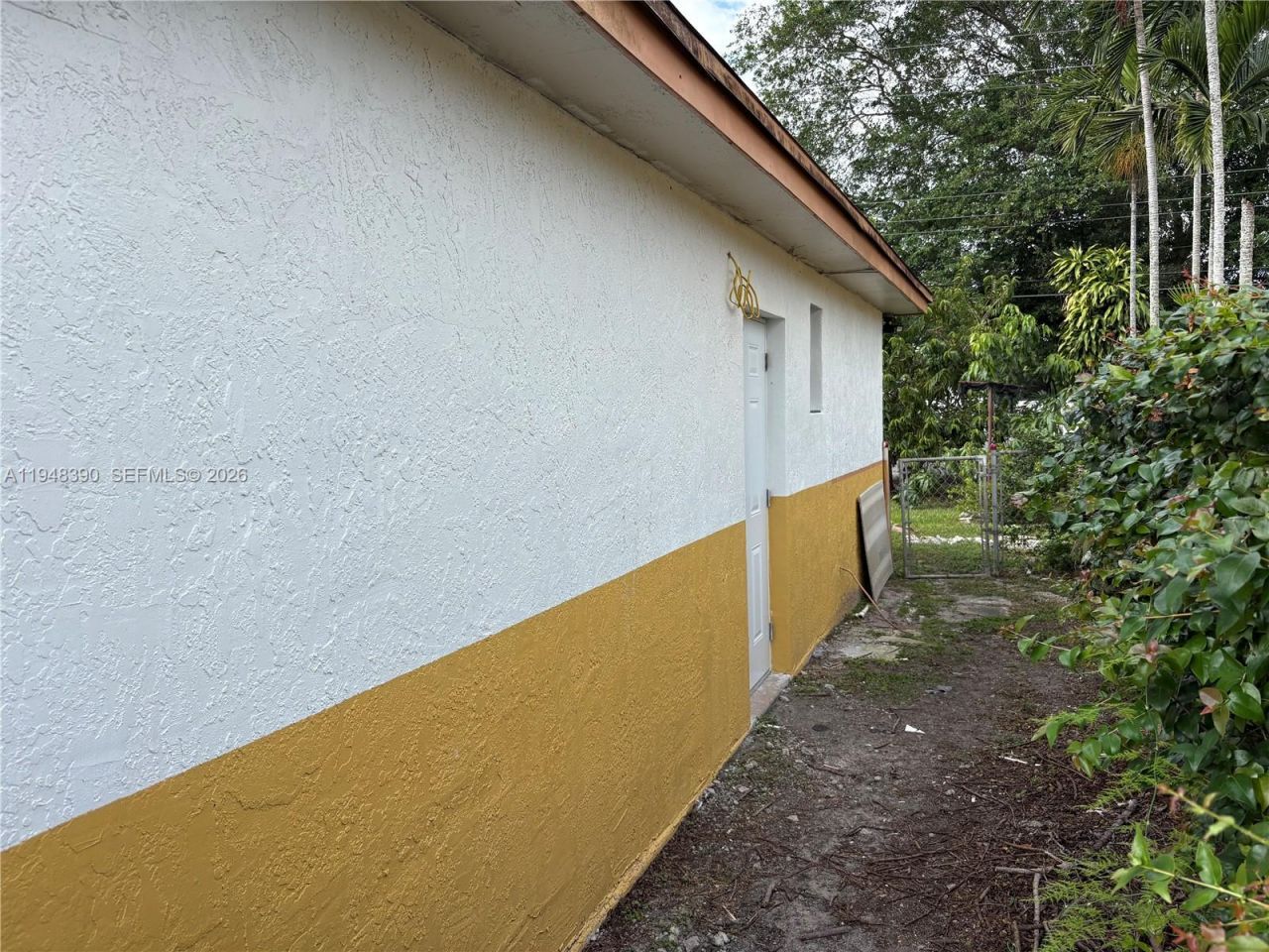 330 N 69th Way, Hollywood, FL 33024 Photo