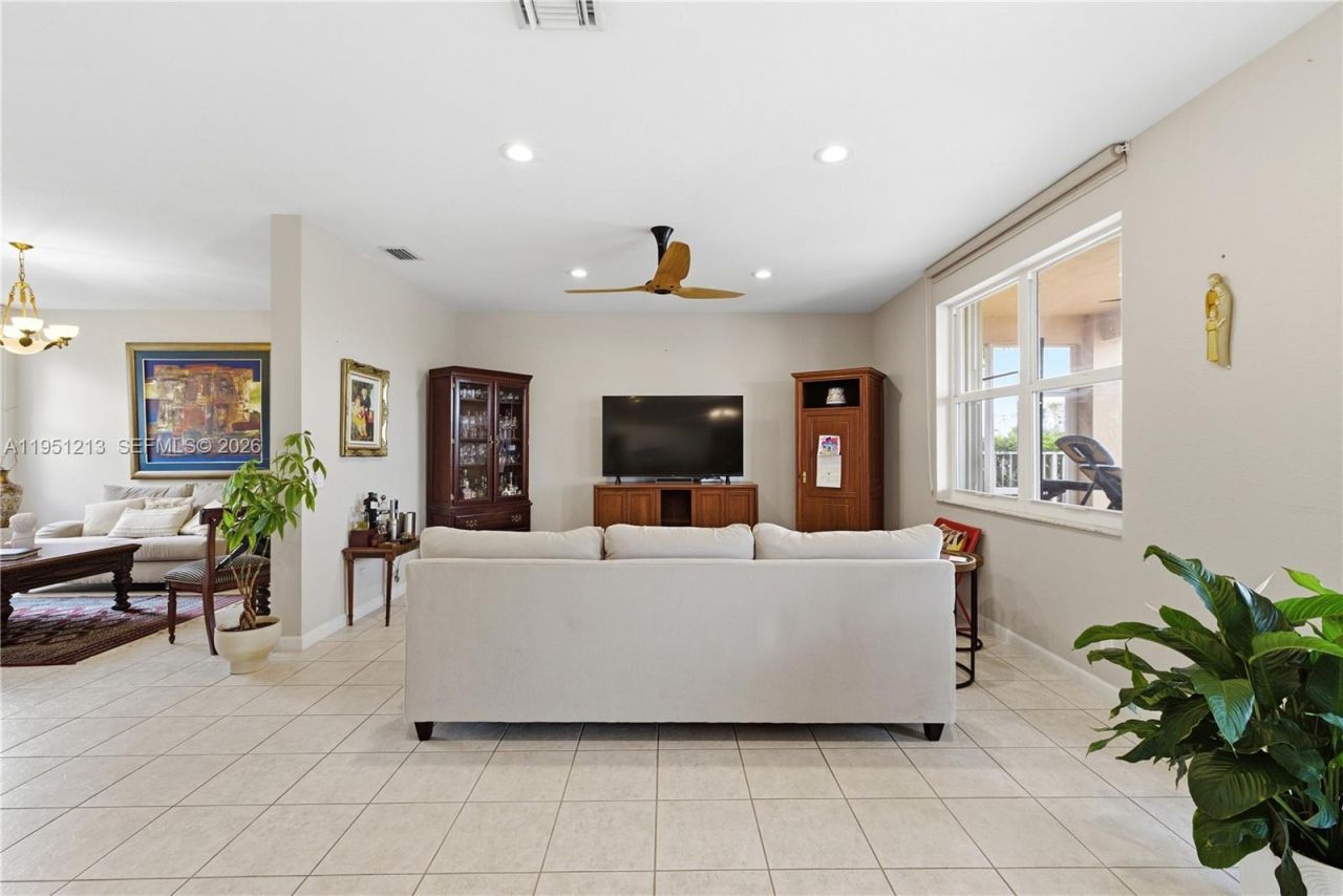 1844 Aspen Ln, Weston, FL 33327 Photo