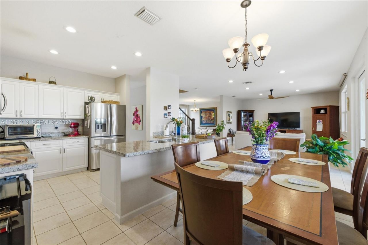 1844 Aspen Ln, Weston, FL 33327 Photo