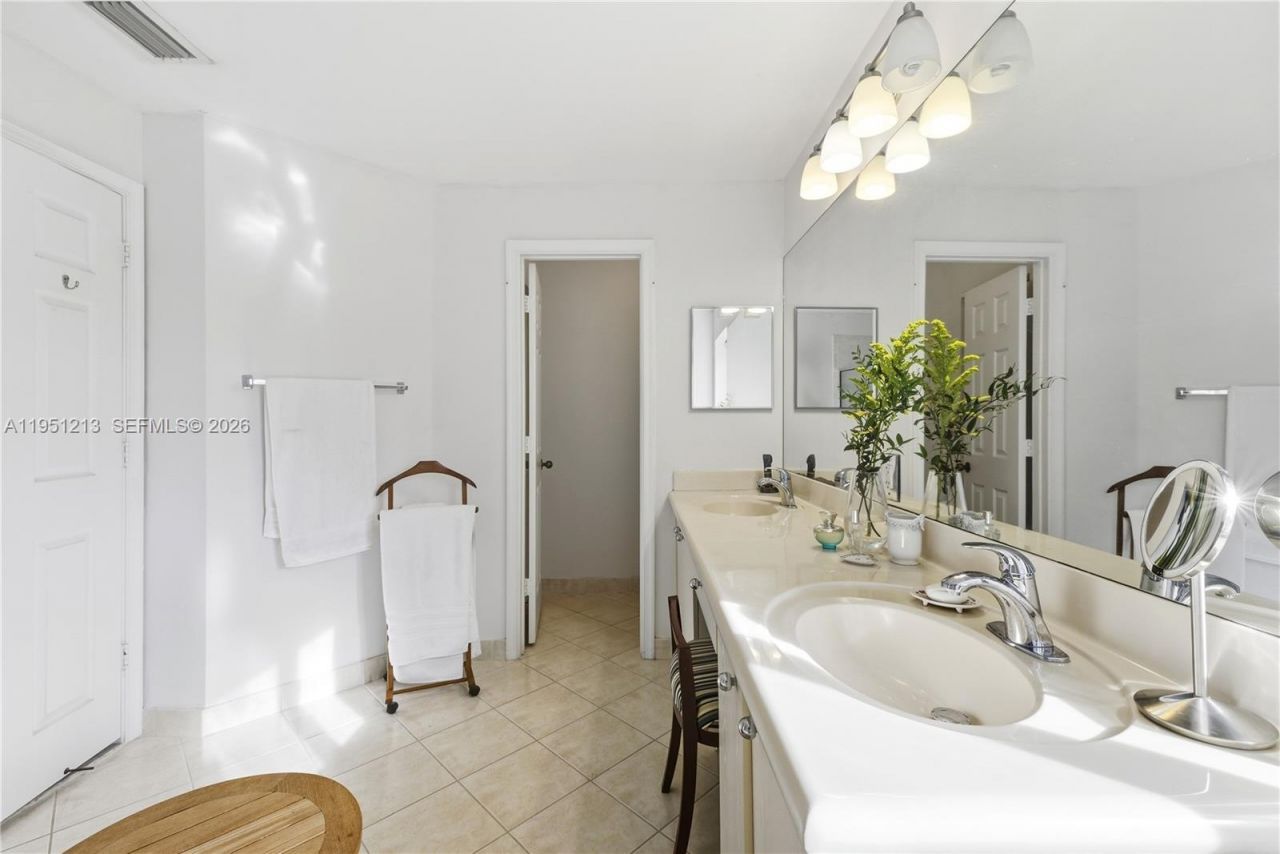 1844 Aspen Ln, Weston, FL 33327 Photo