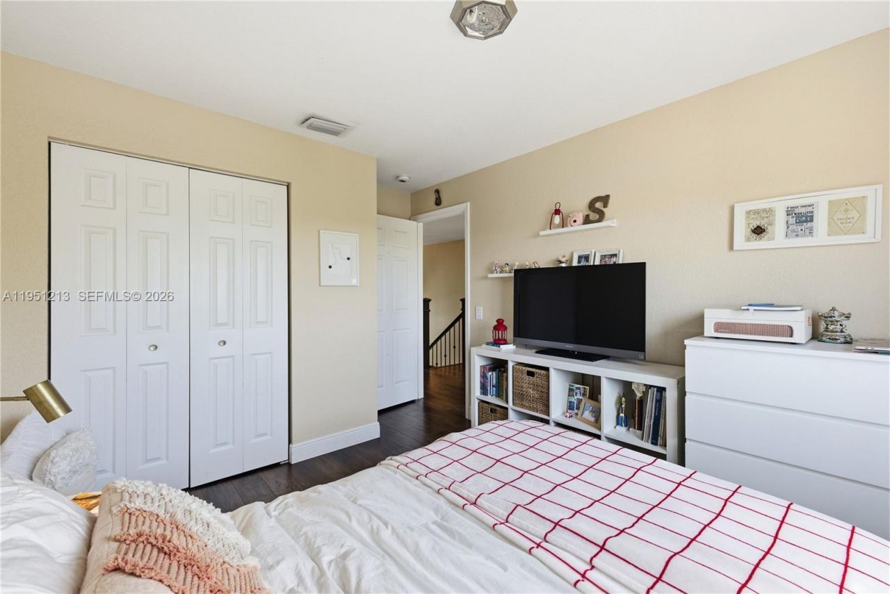 1844 Aspen Ln, Weston, FL 33327 Photo