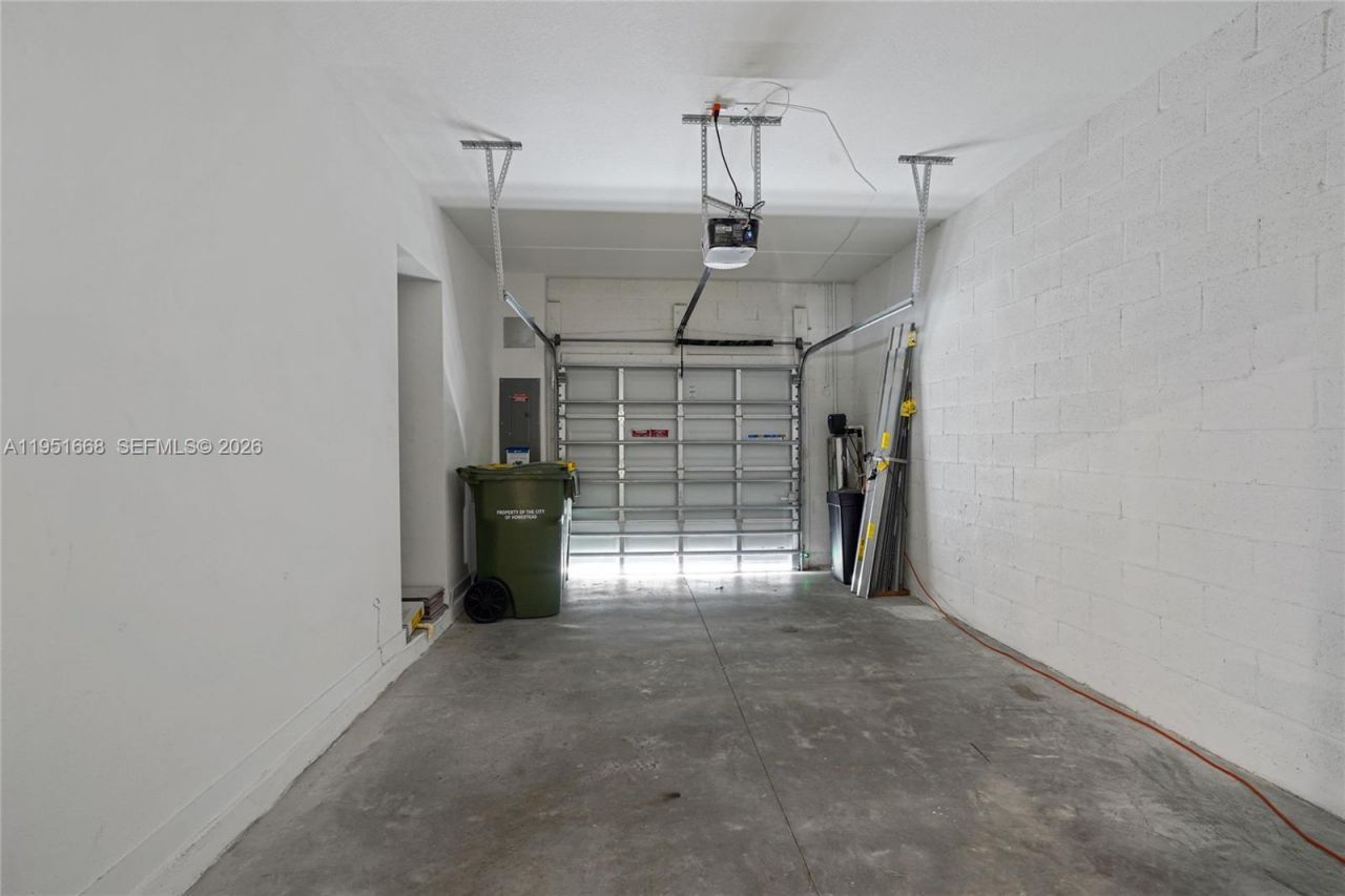 767 SE 18th St, Homestead, FL 33034 Photo