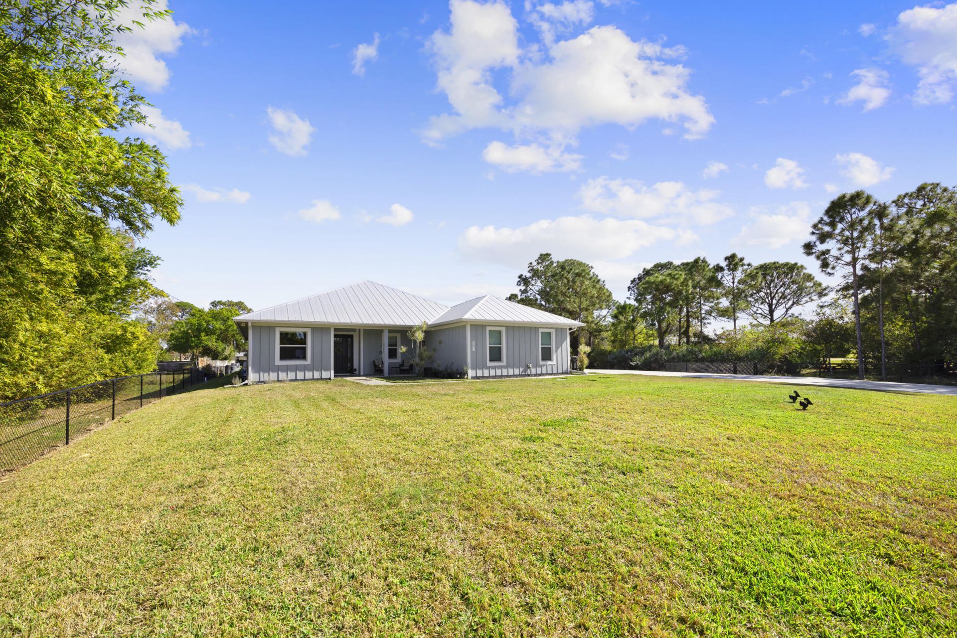 5458 Silver Oak Drive, Fort Pierce, FL 34982 Photo