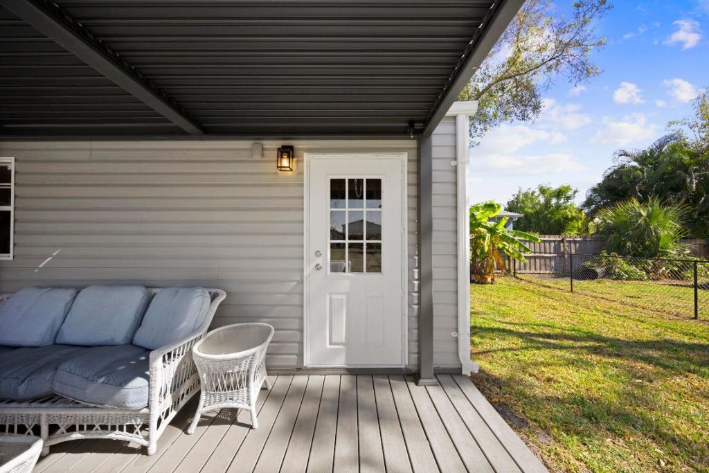 5458 Silver Oak Drive, Fort Pierce, FL 34982 Photo