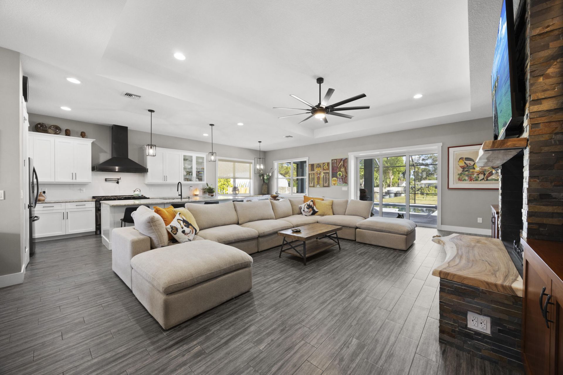 5458 Silver Oak Drive, Fort Pierce, FL 34982 Photo