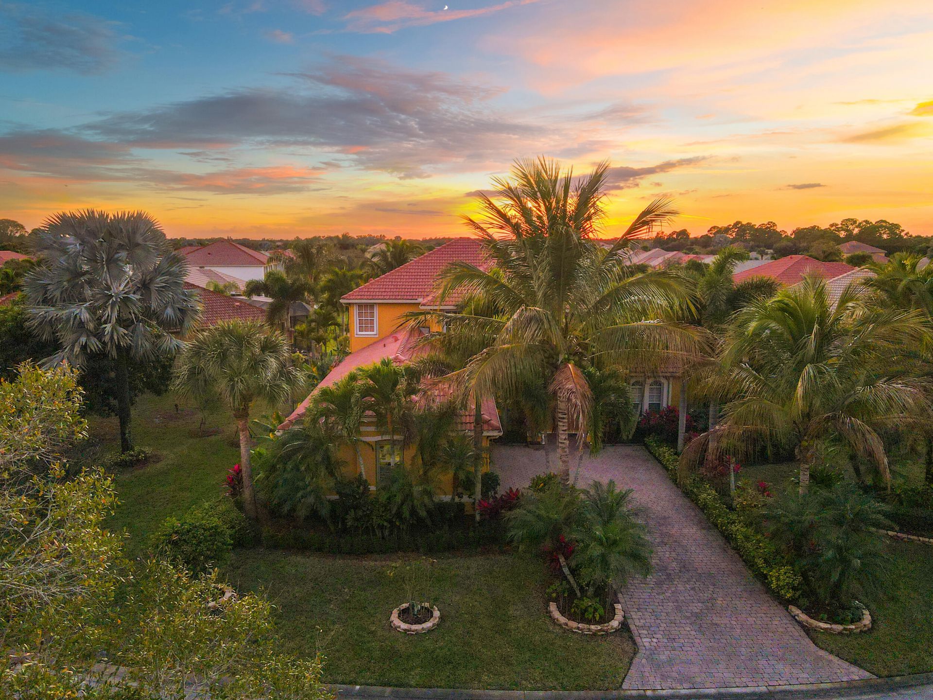 465 NW Dover Court, Port Saint Lucie, FL 34983 Photo