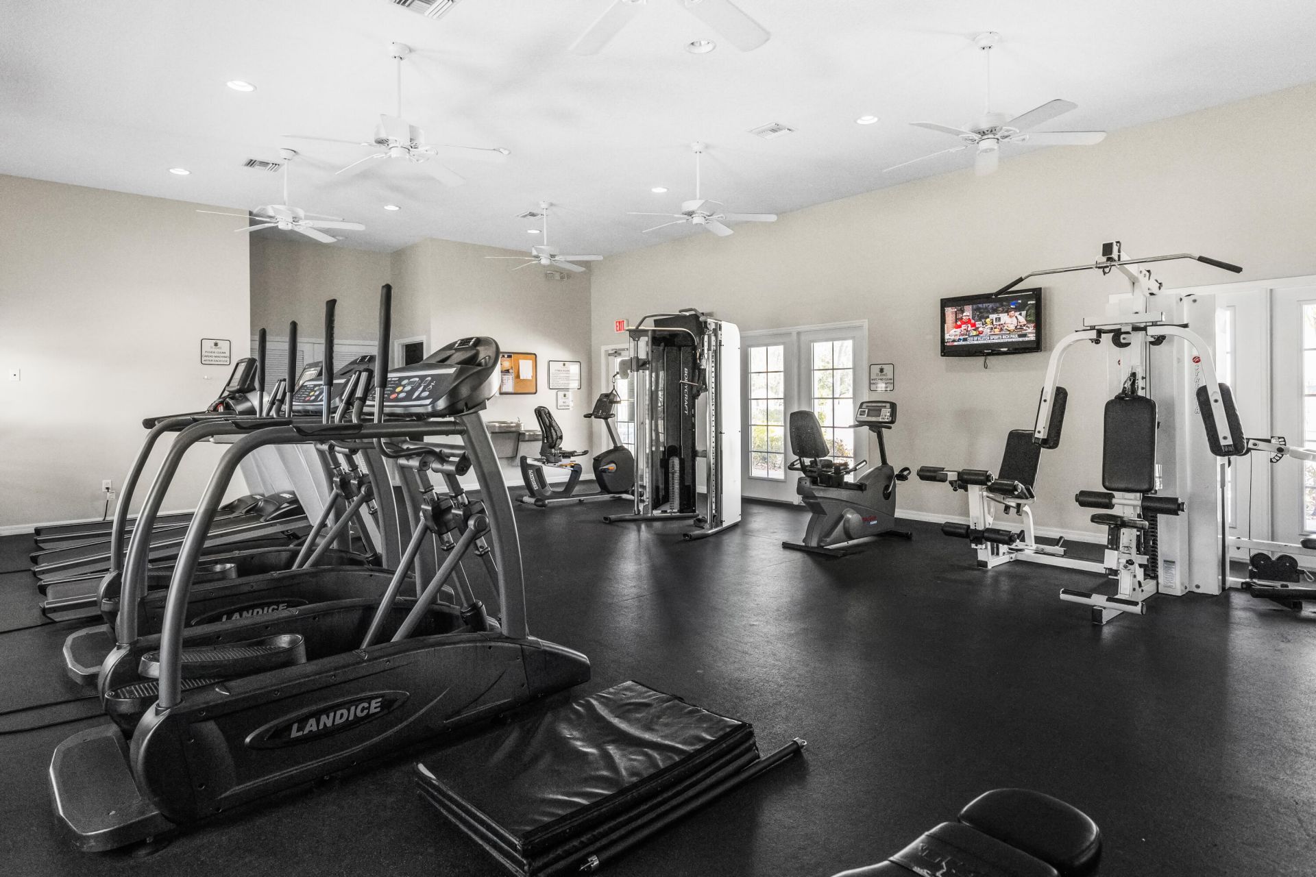 465 NW Dover Court, Port Saint Lucie, FL 34983 Photo