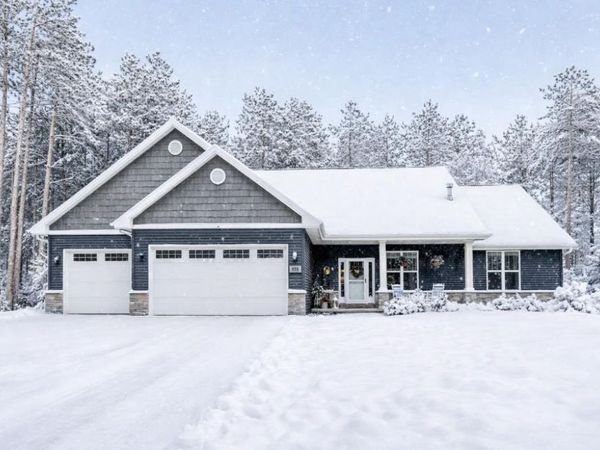 878 MAPLE LEAF TRAIL, Sobieski, WI 54171