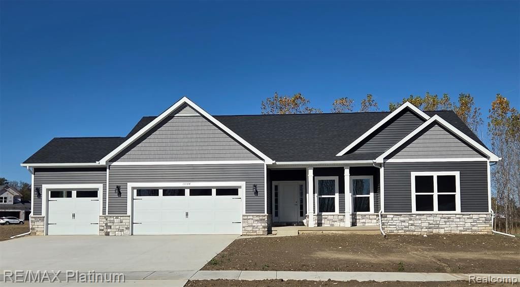 13318 Westwinds Drive, Fenton Township, MI 48451 Main Photo