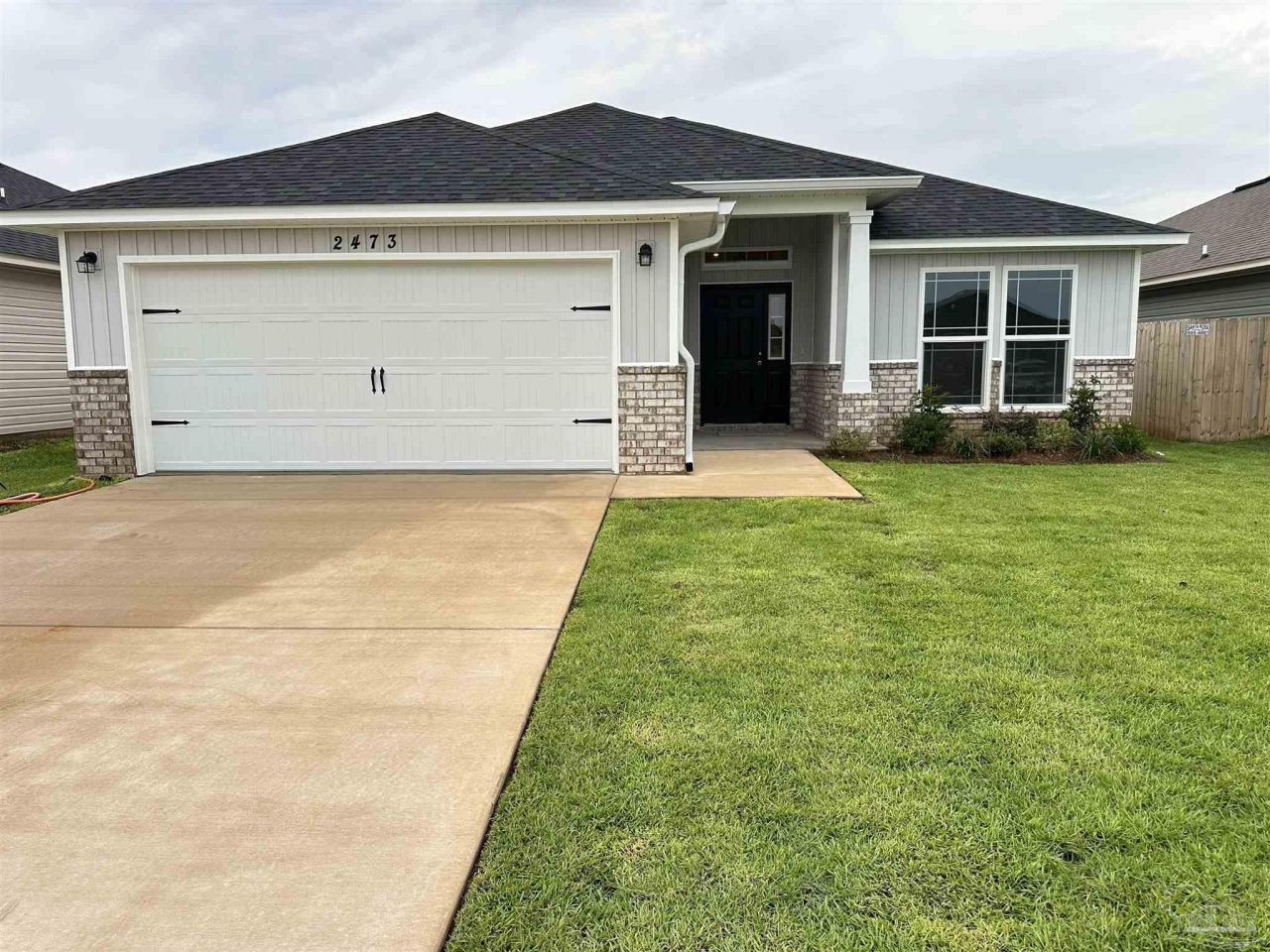 2473 Privet Berry Dr, Gulf Breeze, FL 32563 Main Photo